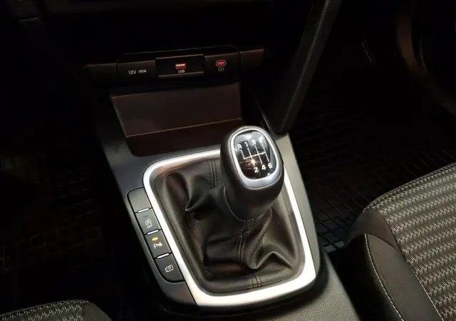 KIA XCeed 1.5 T-GDI M