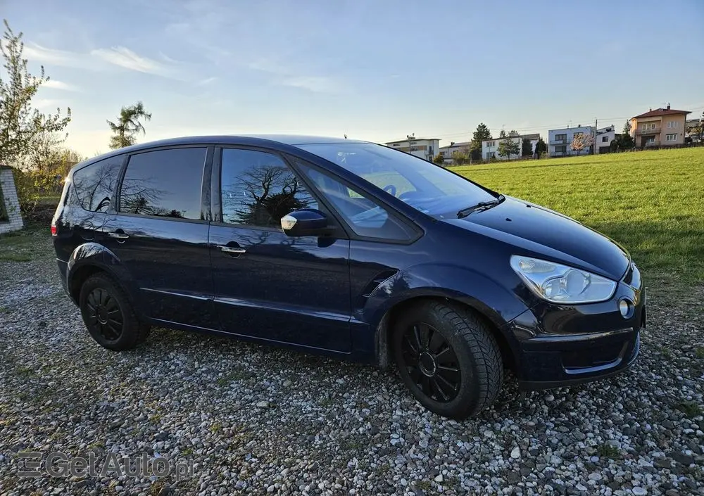 FORD S-Max 2.0 TDCi DPF Champions Edition