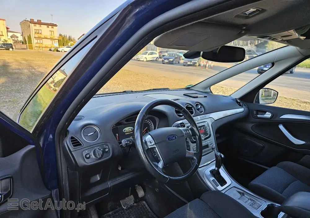 FORD S-Max 2.0 TDCi DPF Champions Edition