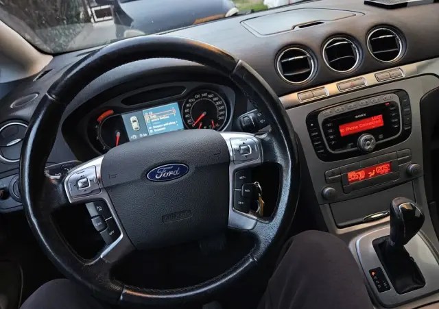 FORD S-Max 2.0 TDCi DPF Champions Edition