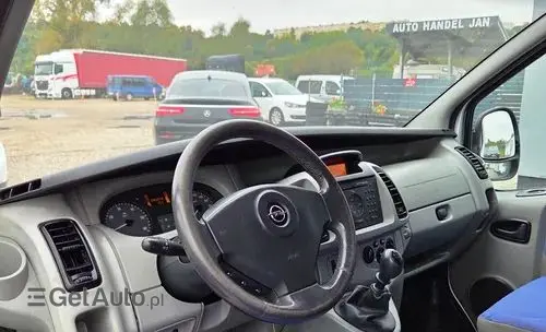 OPEL Vivaro 