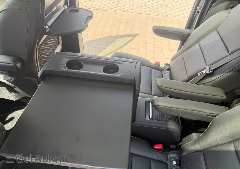 PEUGEOT Traveller 2.0 BlueHDi Long Business VIP EAT8