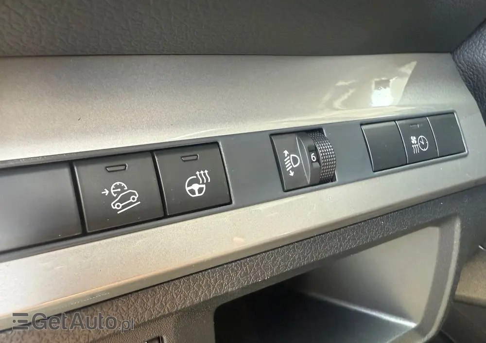 PEUGEOT Traveller 2.0 BlueHDi Long Business VIP EAT8