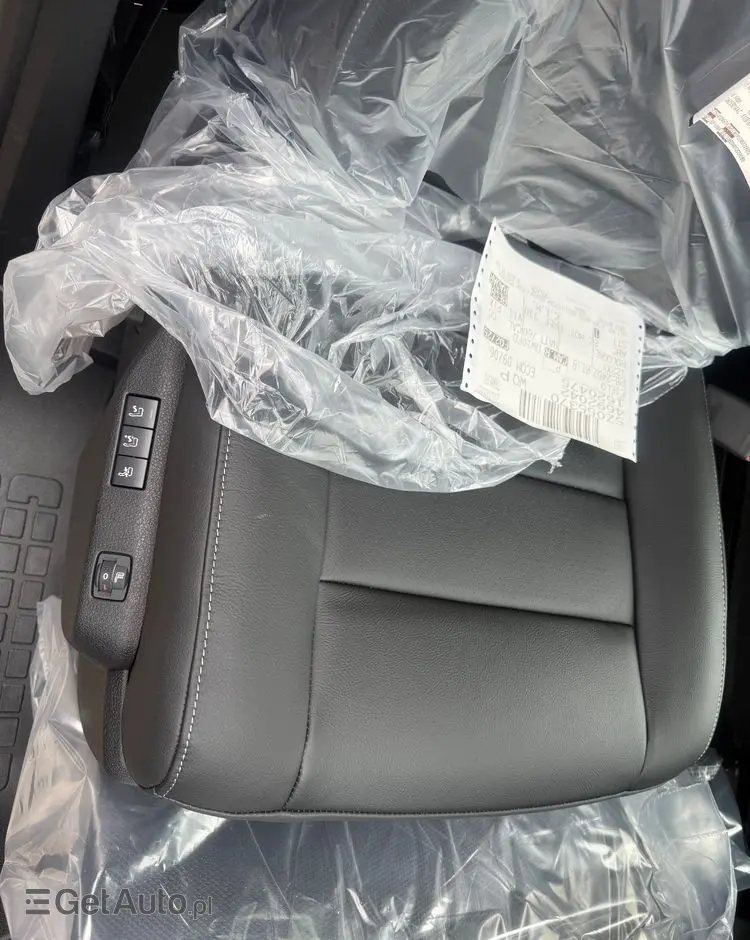 PEUGEOT Traveller 2.0 BlueHDi Long Business VIP EAT8