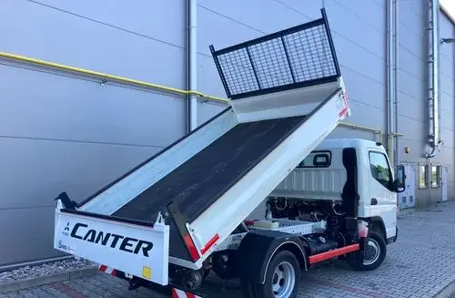 MITSUBISHI Canter Fuso 