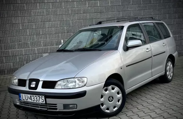 SEAT Cordoba 