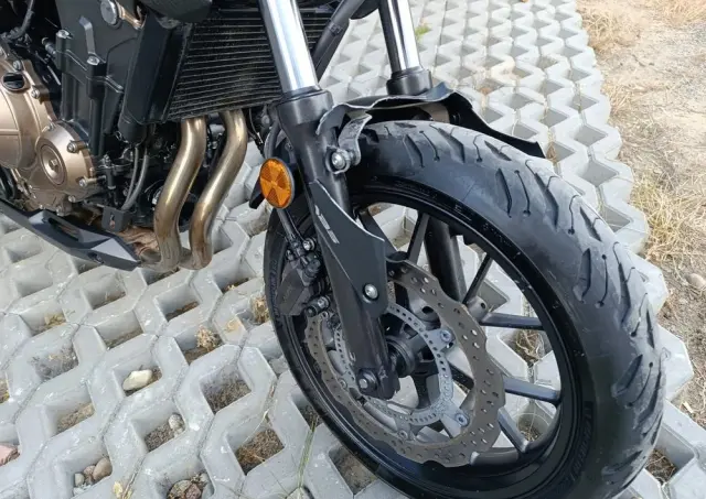 HONDA CB 