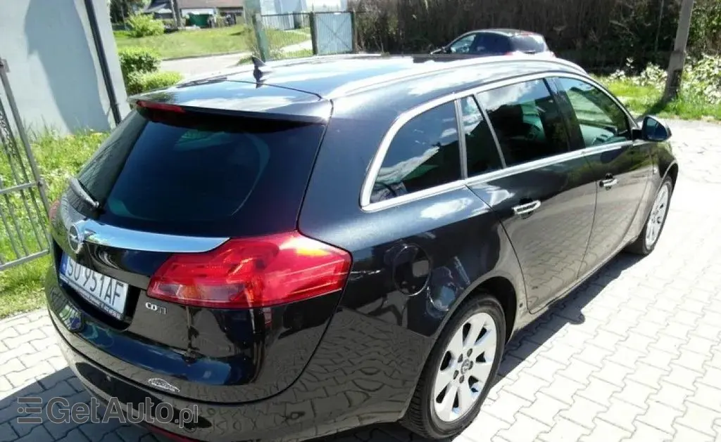OPEL Insignia 