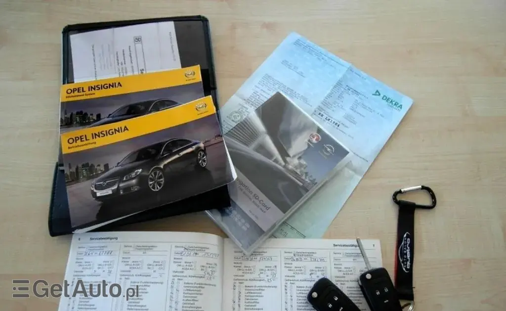 OPEL Insignia 