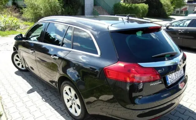 OPEL Insignia 