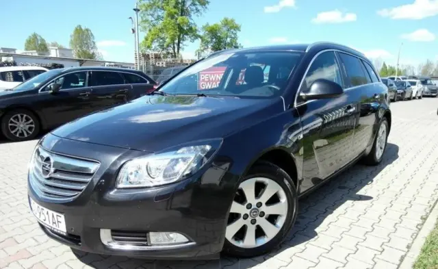 OPEL Insignia 