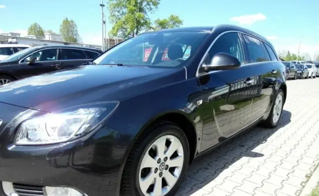 OPEL Insignia 