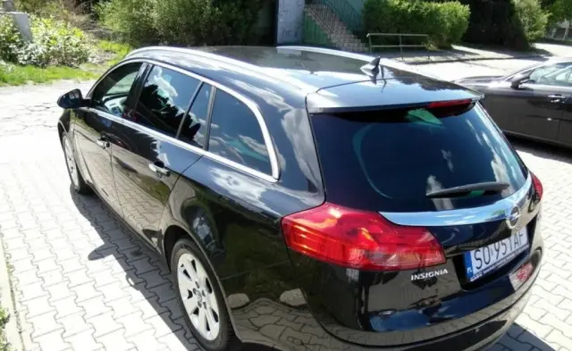 OPEL Insignia 