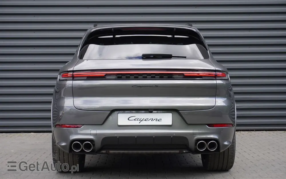 PORSCHE Cayenne S