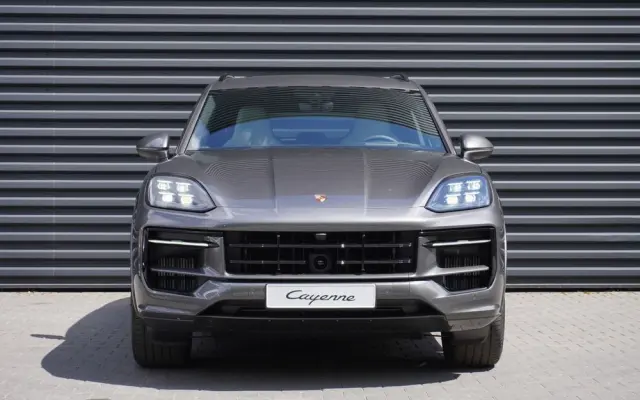PORSCHE Cayenne S