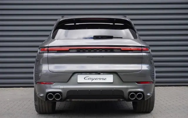PORSCHE Cayenne S