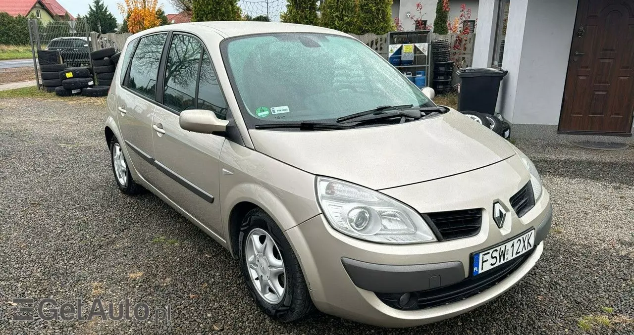 RENAULT Scenic 