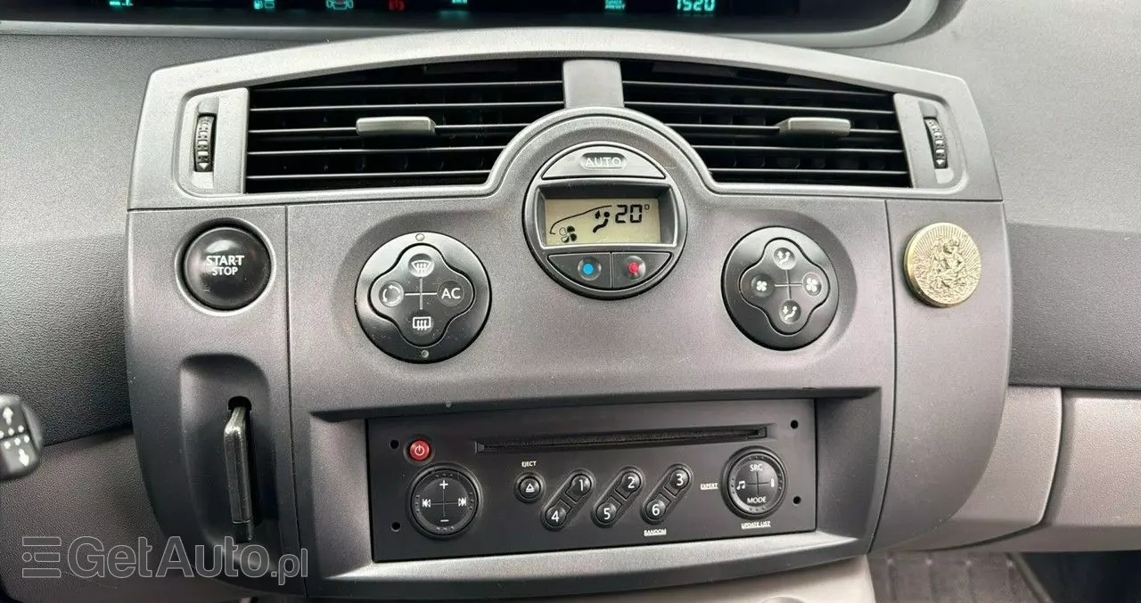 RENAULT Scenic 