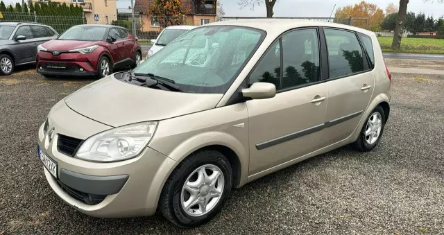 RENAULT Scenic 