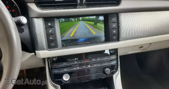 JAGUAR XF 3.0 TDV6 Portfolio