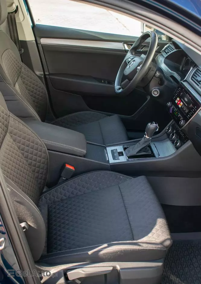 SKODA Superb 2.0 TSI Style DSG