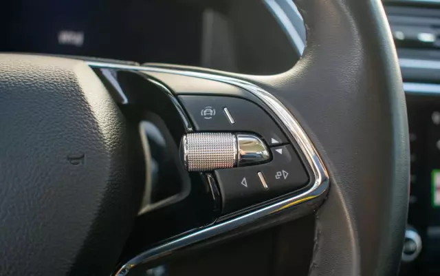 SKODA Superb 2.0 TSI Style DSG