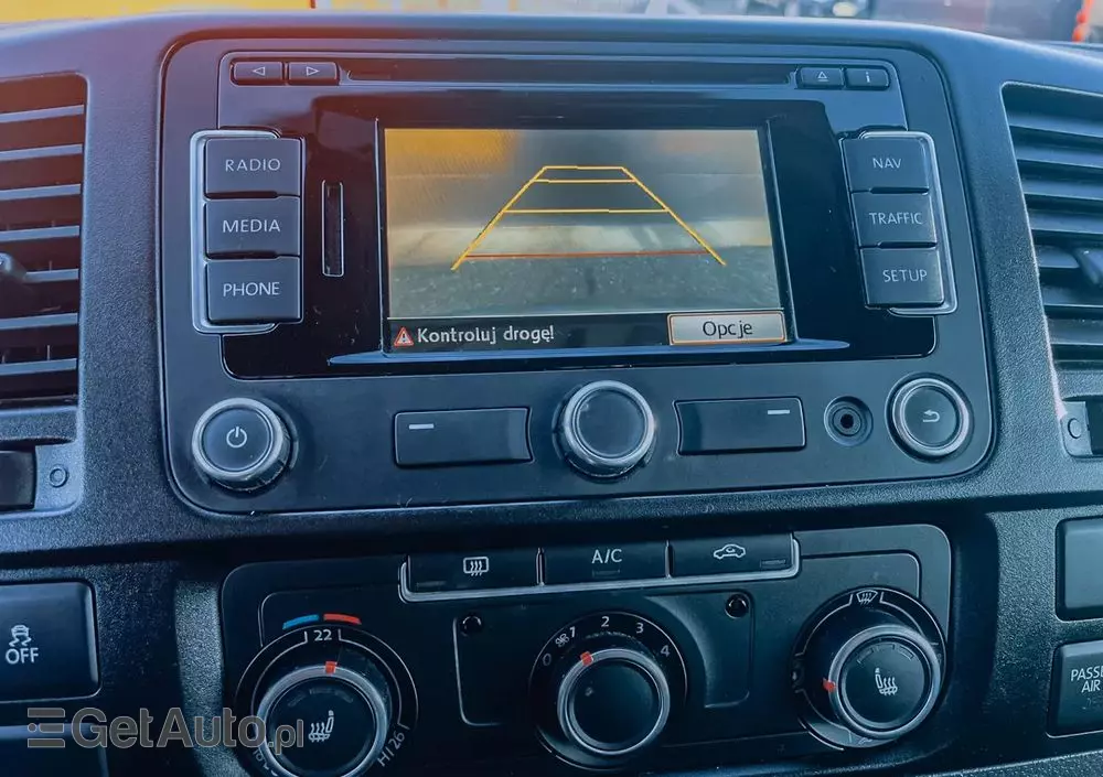 VOLKSWAGEN Transporter T5 4MOTION GP BiTDI MR`10 E5 3.2t 