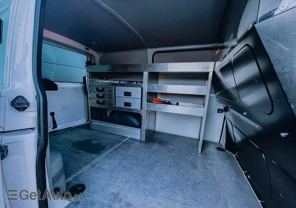 VOLKSWAGEN Transporter T5 4MOTION GP BiTDI MR`10 E5 3.2t 