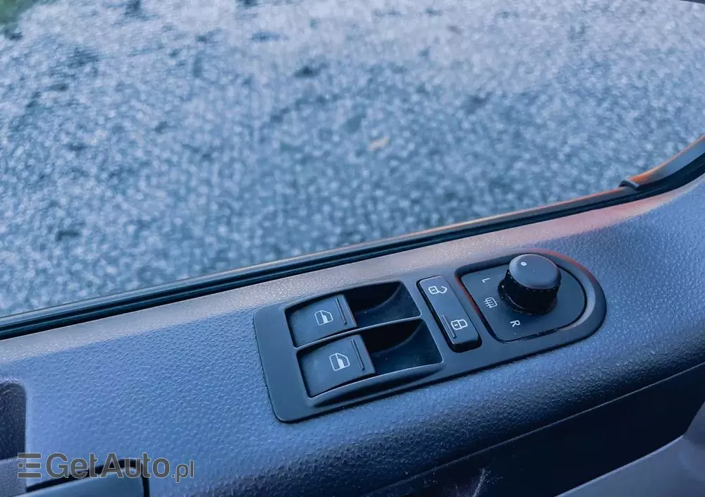 VOLKSWAGEN Transporter T5 4MOTION GP BiTDI MR`10 E5 3.2t 