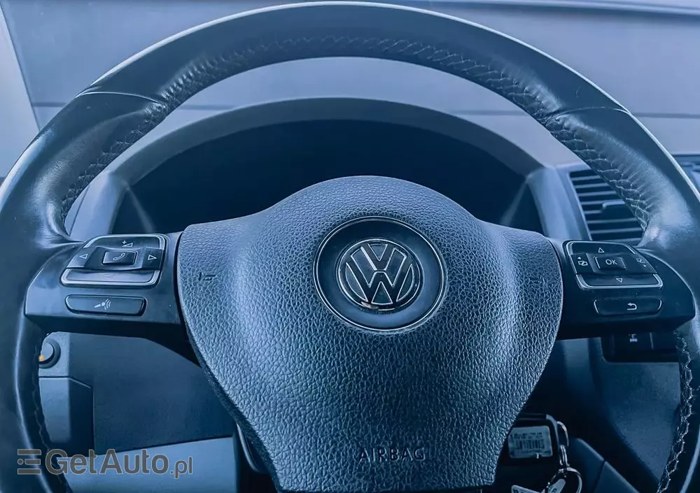 VOLKSWAGEN Transporter T5 4MOTION GP BiTDI MR`10 E5 3.2t 