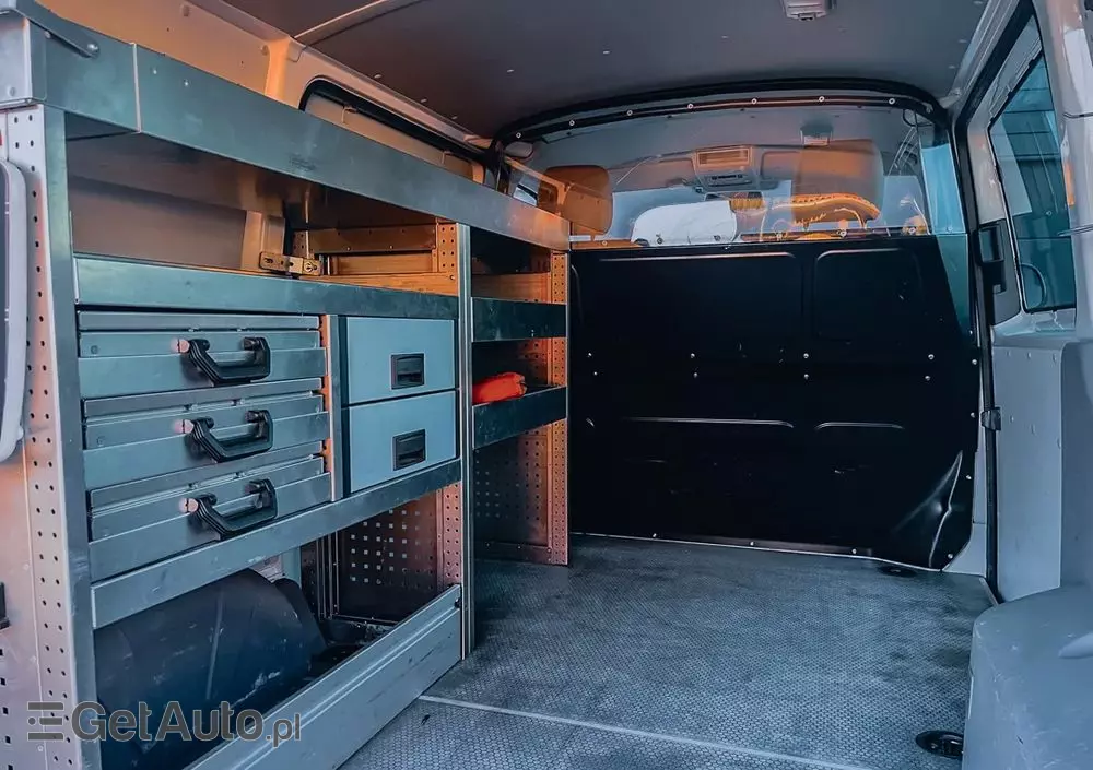 VOLKSWAGEN Transporter T5 4MOTION GP BiTDI MR`10 E5 3.2t 