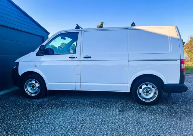 VOLKSWAGEN Transporter T5 4MOTION GP BiTDI MR`10 E5 3.2t 