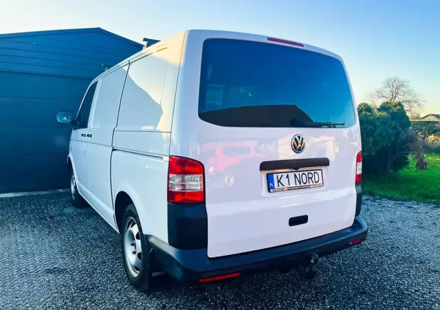 VOLKSWAGEN Transporter T5 4MOTION GP BiTDI MR`10 E5 3.2t 