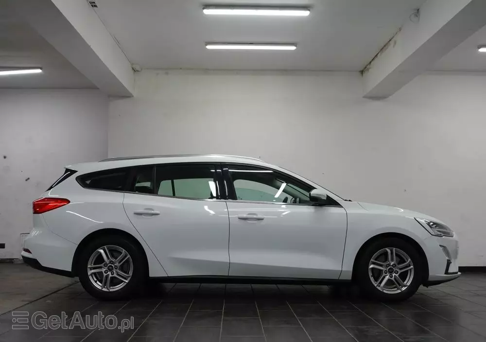 FORD Focus 1.5 TDCi SYNC Edition