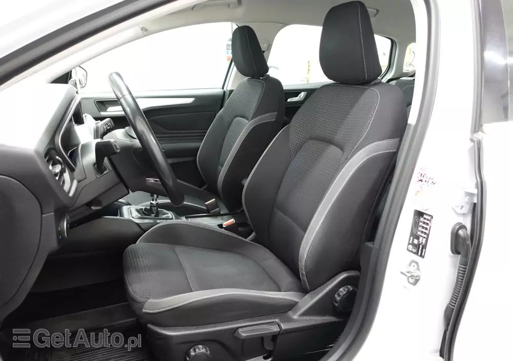 FORD Focus 1.5 TDCi SYNC Edition