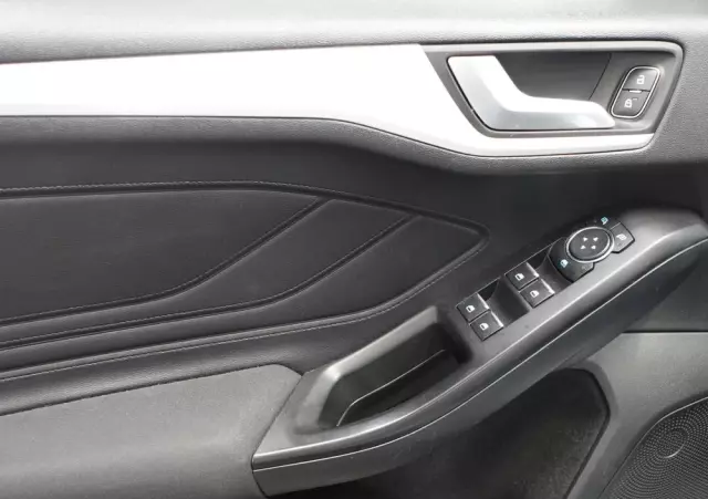 FORD Focus 1.5 TDCi SYNC Edition