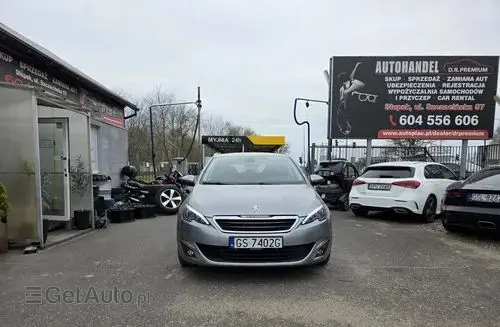 PEUGEOT 308 