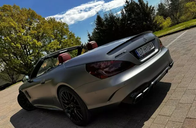 MERCEDES-BENZ SL AMG 