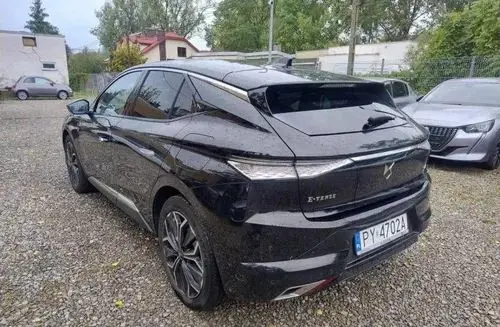 DS 4 