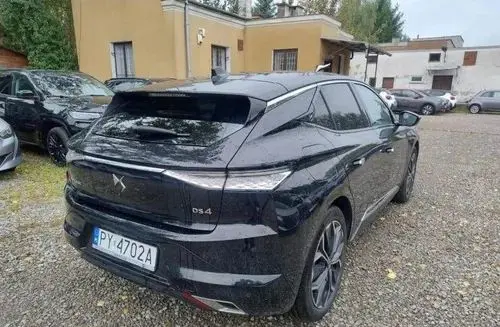 DS 4 
