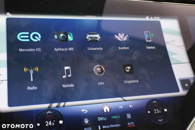 MERCEDES-BENZ EQS 