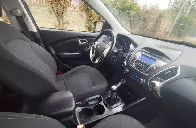 HYUNDAI Ix35 
