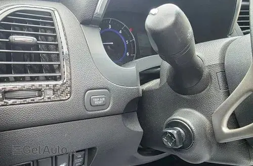 INFINITI QX70 