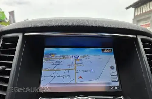INFINITI QX70 
