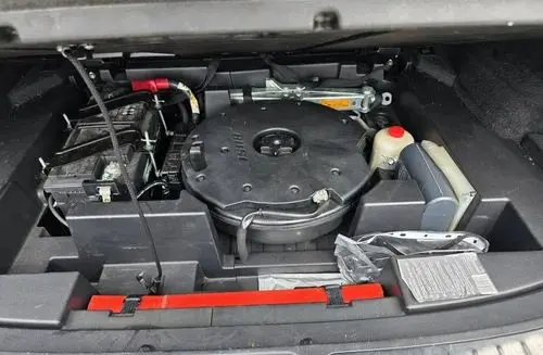INFINITI QX70 