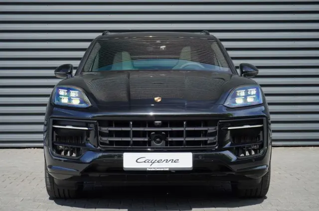 PORSCHE Cayenne GTS