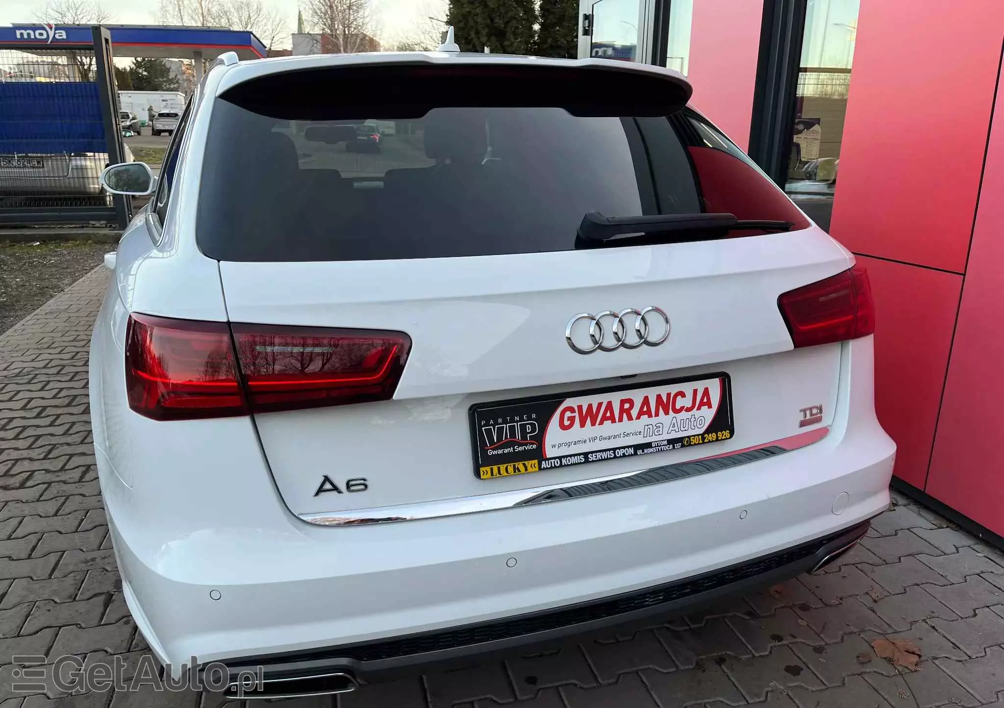 AUDI A6 
