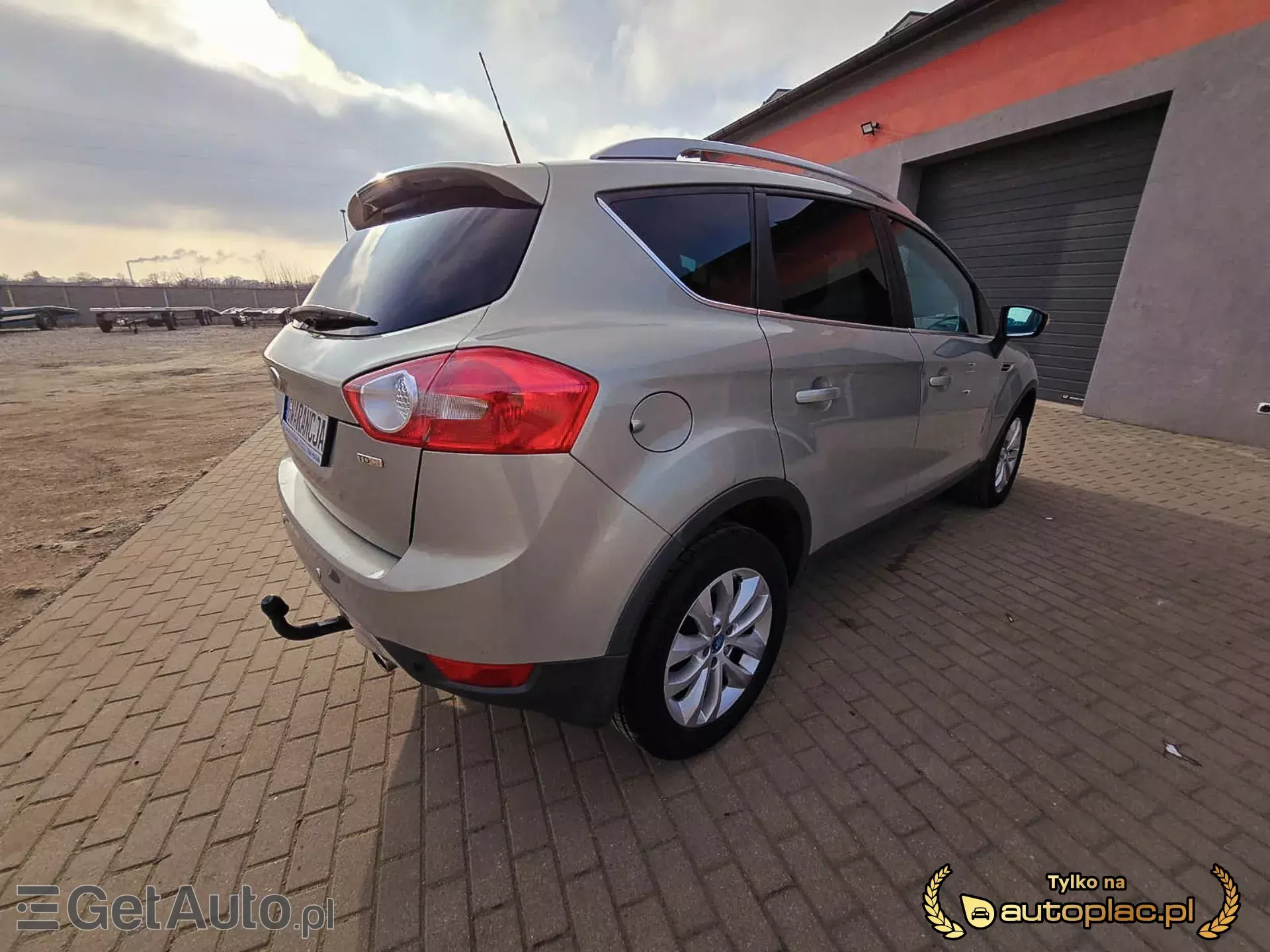 FORD Kuga 