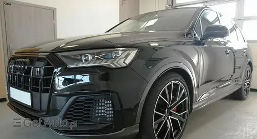 AUDI SQ7 