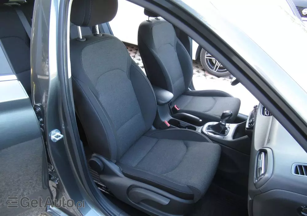 HYUNDAI I30 1.5 DPI Comfort